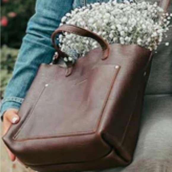 Portland Leather Goods Medium Crossbody Tote - Picture 13 of 14